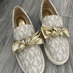 Great condition - MICHAEL KORS SHOES
